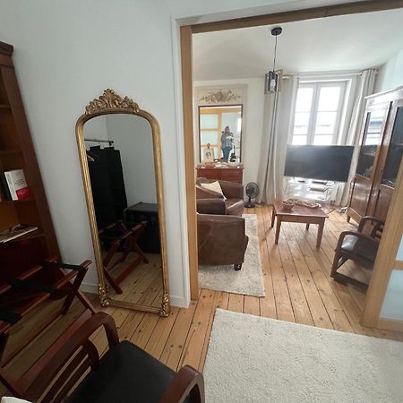 Le Logis Des Templiers Vieux Port Apartment La Rochelle  Exterior foto