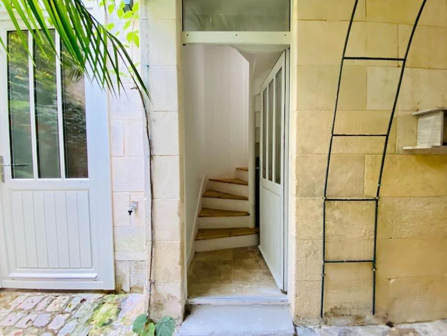 Le Logis Des Templiers Vieux Port Apartment La Rochelle  Exterior foto
